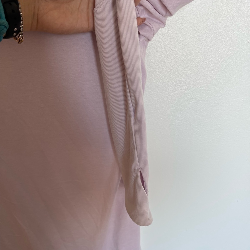 Athleta NWOT Essence Hooded Tunic Pink Thumb Holes And Hood - Picture 5 of 8